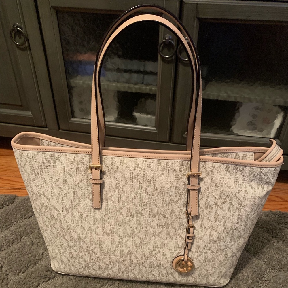 Michael Kors Vanilla Tote.